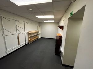 Photo 11- click for photo gallery